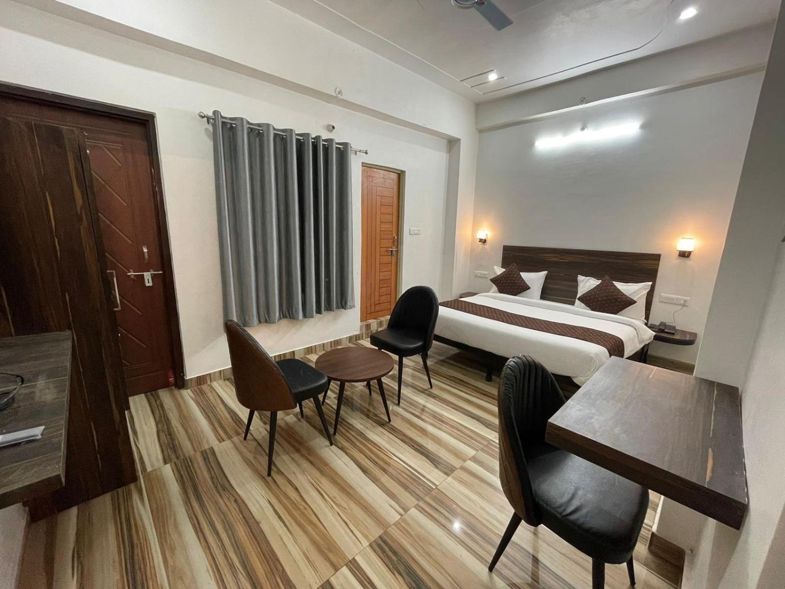 Hotel Sangam View Allāhābād Junction 外观 照片